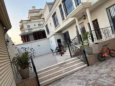 18 Bedroom Villa for Sale in Jeddah, Western Region - 18 Rooms Villa For Sale, Ain Jalout Street, Jeddah