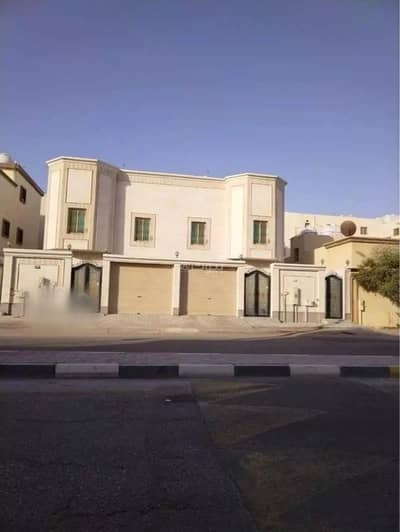 9 Bedroom Villa for Sale in Dammam, Eastern Region - 9 Rooms Villa For Sale in Taybay, Dammam