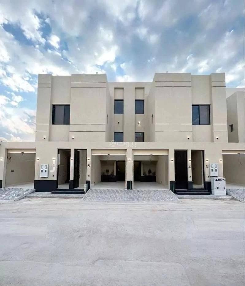 4 غرف دور للبيع في درب عيناء ، الرياض