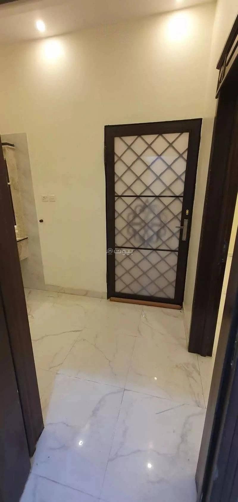 5 غرف شقة للإيجار شارع إبراهيم بن محمد الزمزمي، الرياض