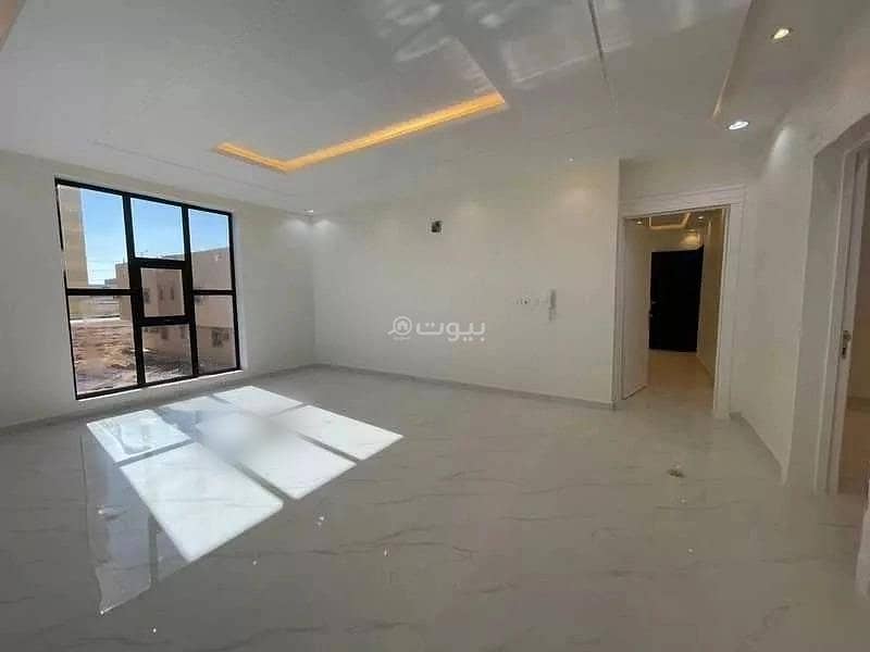 6 Rooms Apartment For Sale on Al Qamiri Street, Riyadh