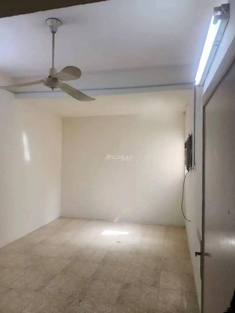 5 Rooms Apartment For Rent: Tunis Street, Umm Al Hammam Al Gharbi, Riyadh