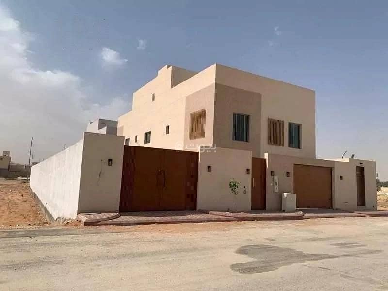 10 Room Villa For Sale - Yousuf Bin Al Muthir Street, Riyadh