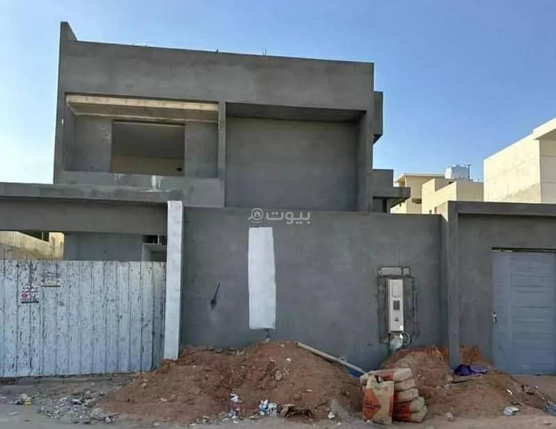 7 Rooms Villa For Sale on Omar Bin Jama'a Street, Riyadh