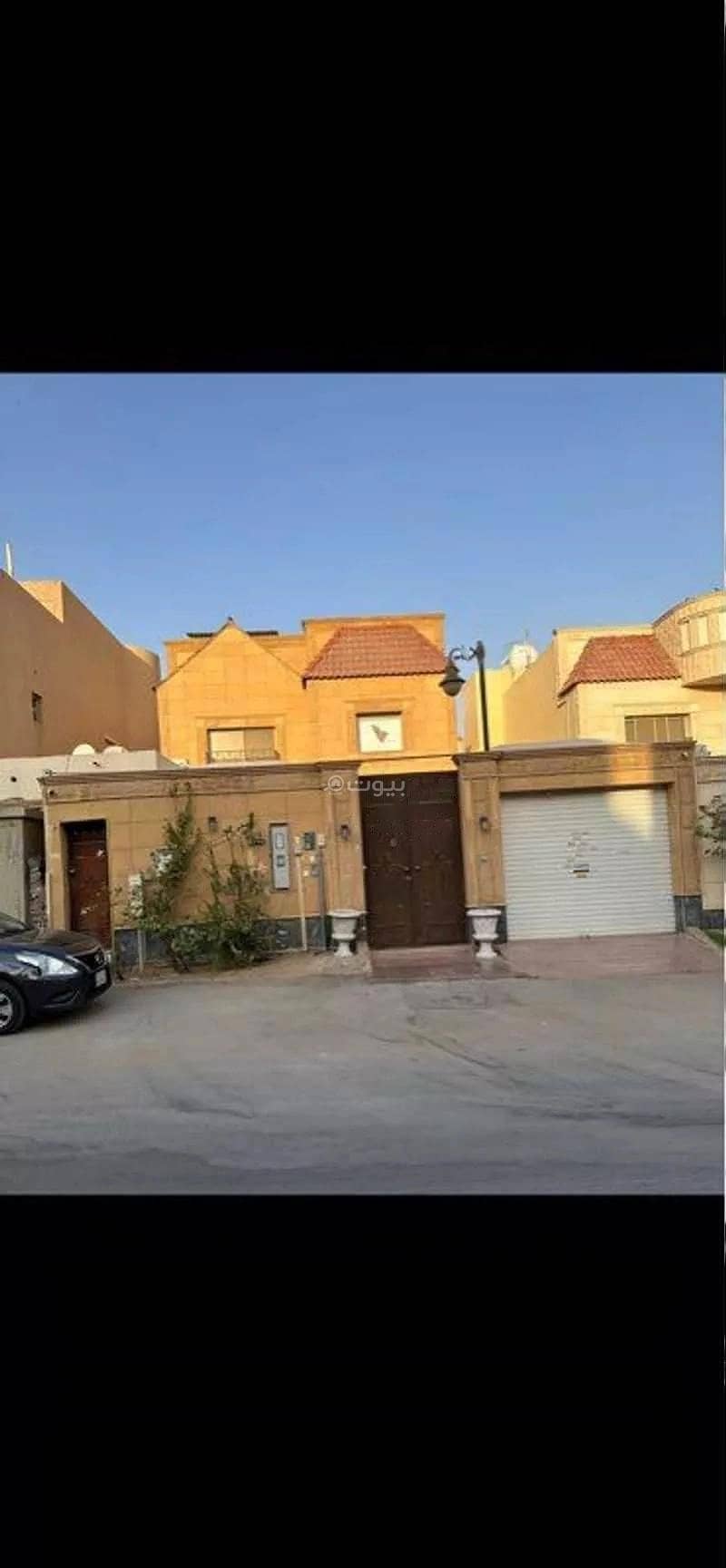 4 Room Villa For Sale on Almuhiet Street, Riyadh