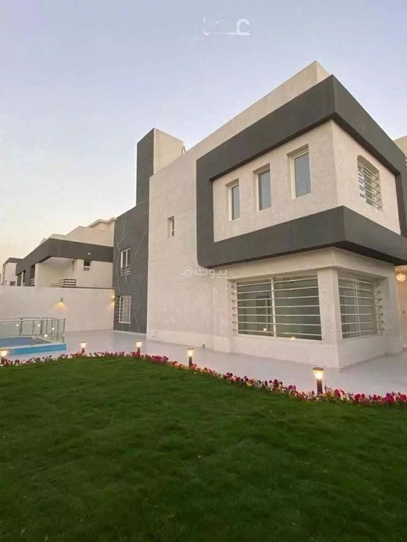 8 Room Villa For Sale at Street 31, Al Munsiyah, Riyadh