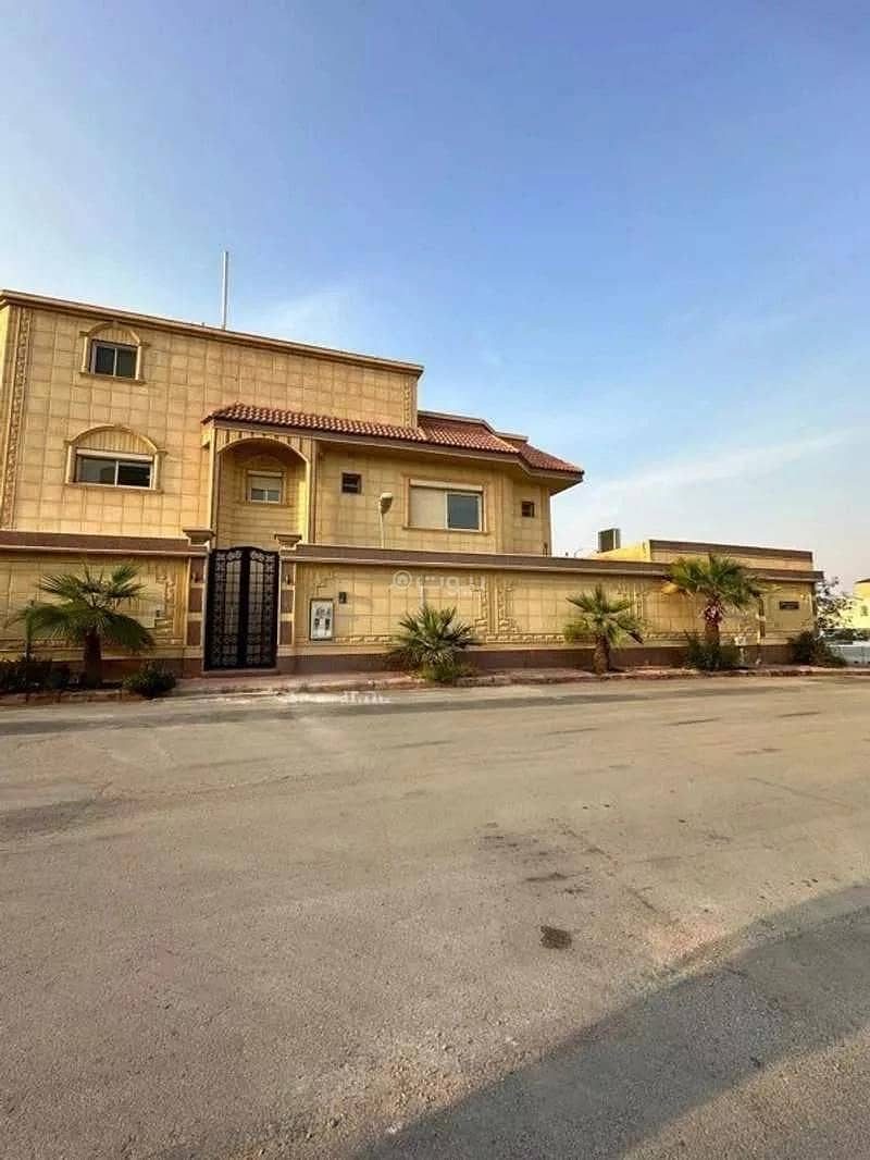 9-Room Villa For Sale in Cordoba, Riyadh