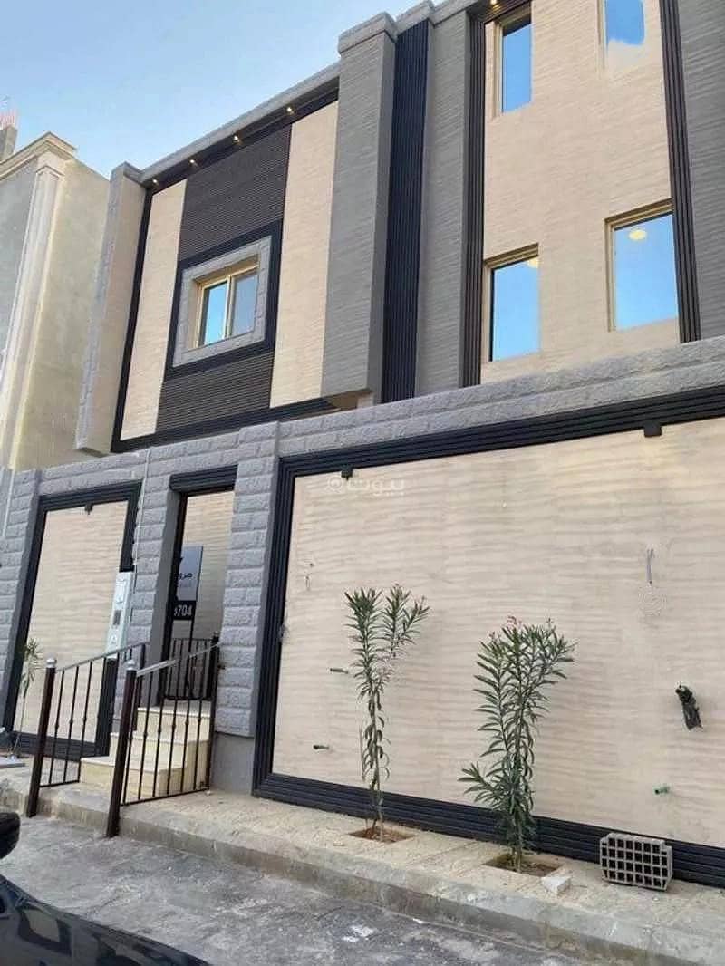 4-Room Villa For Sale in Al Murooj, Riyadh