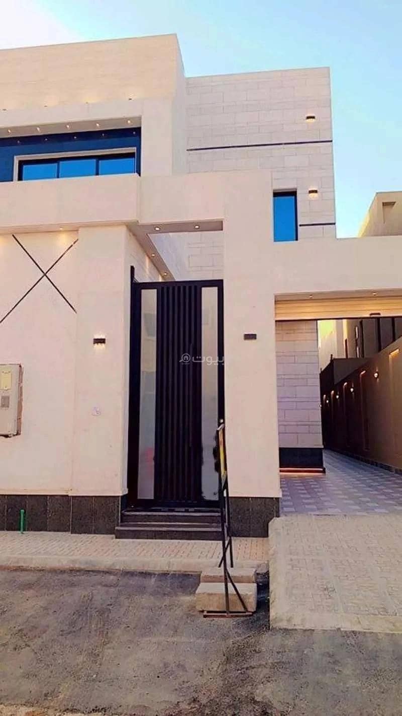 5 Rooms Villa For Sale Ibn Taghri Street, Riyadh