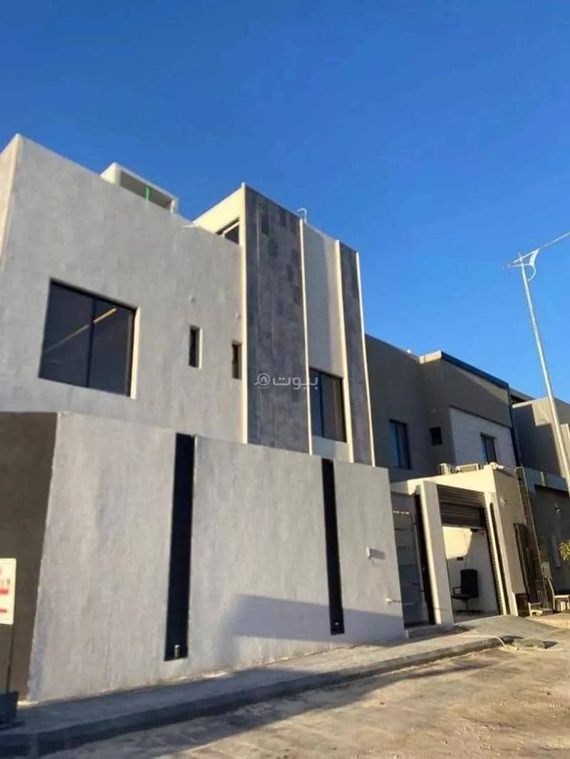 6 Rooms Villa For Sale on Al Ashab Street, Riyadh