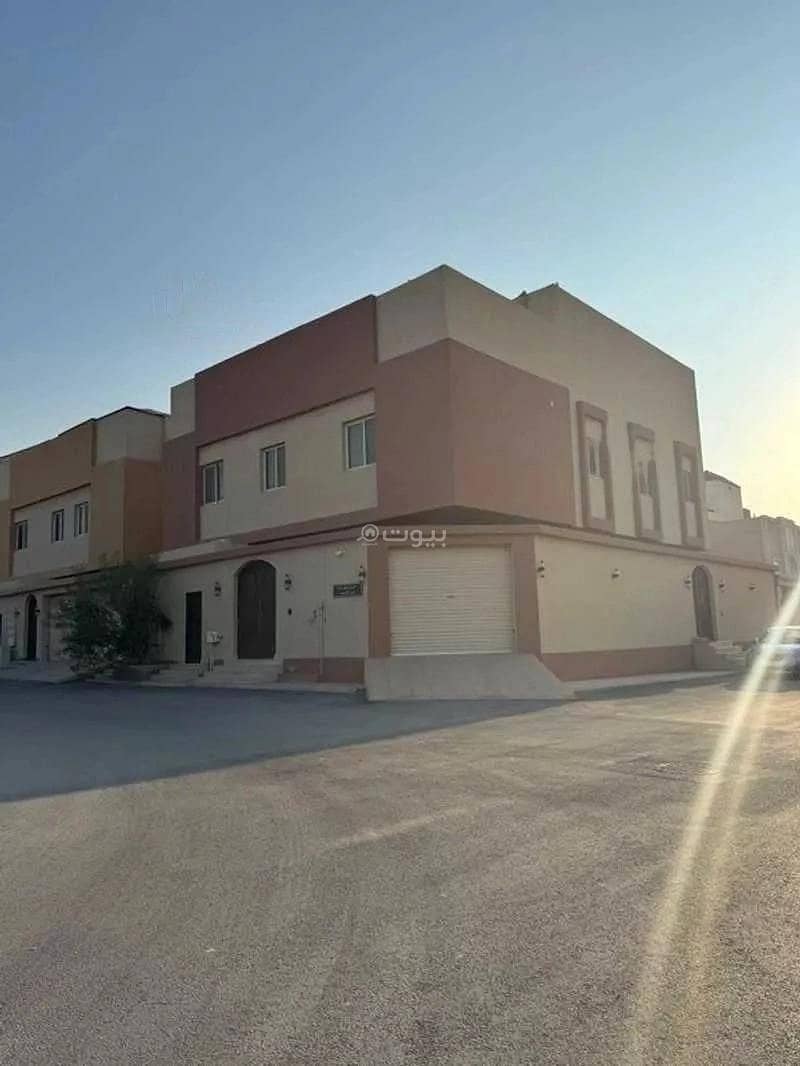 فيلا 4 غرف للبيع على شارع 15، الرياض