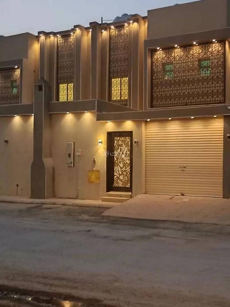 6-Room Villa For Sale on Badr Street, Riyadh