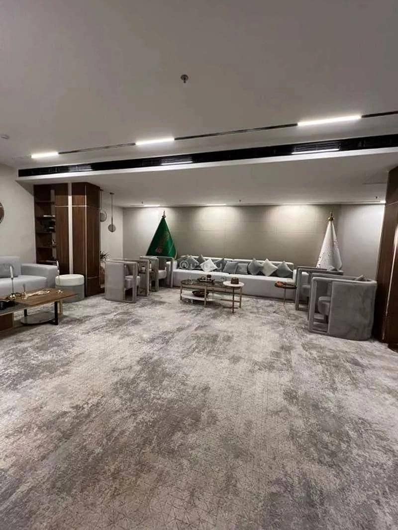 4 Rooms Villa For Rent on Subt Al Ala Street, Riyadh