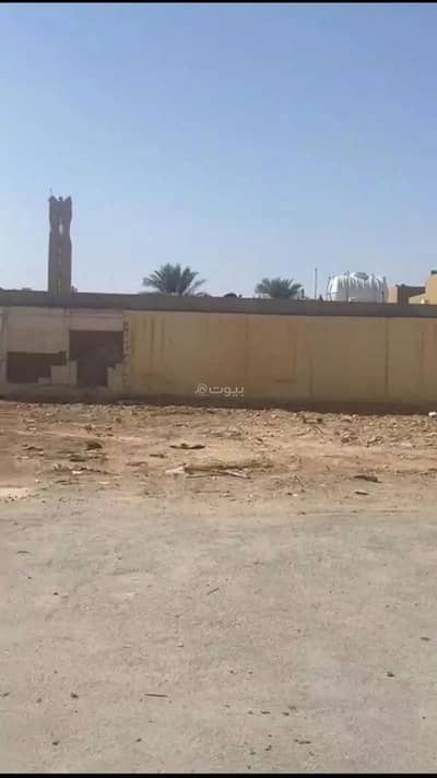 Commercial Land for Rent in Riyadh, Riyadh Region - Land For Rent on King Abdulaziz Road, Al Aarid, Riyadh