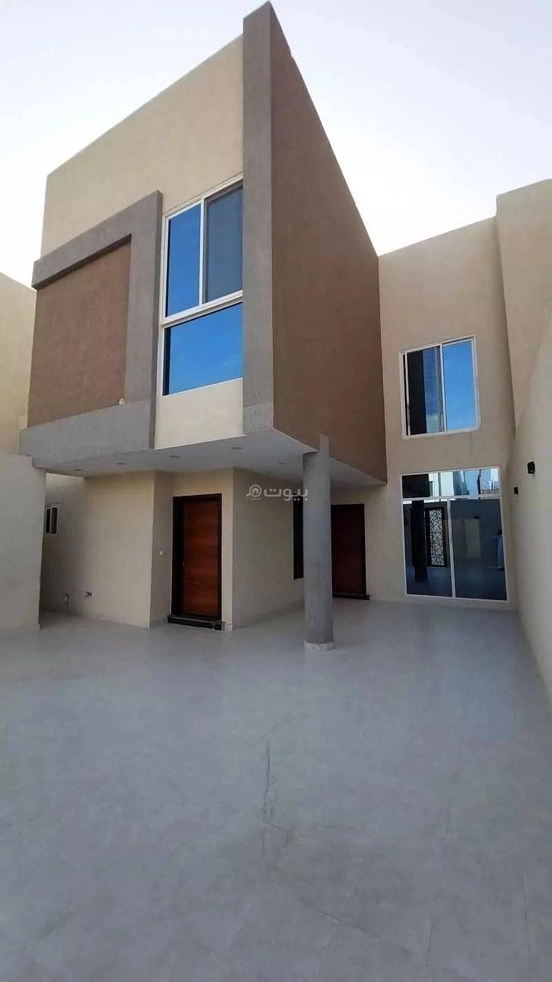 5 Bed Villa For Sale at Al Khaldia Street, Jeddah