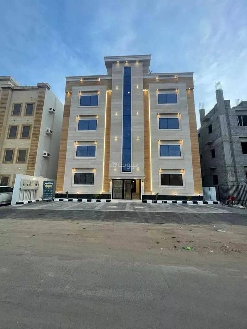 5 Room Apartment For Sale in Al Shatea, Jazan