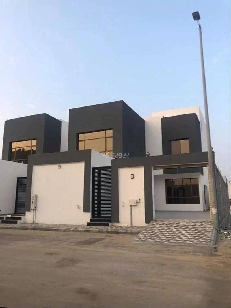 13 Rooms Villa For Sale - 15 South Street, Al Khobar