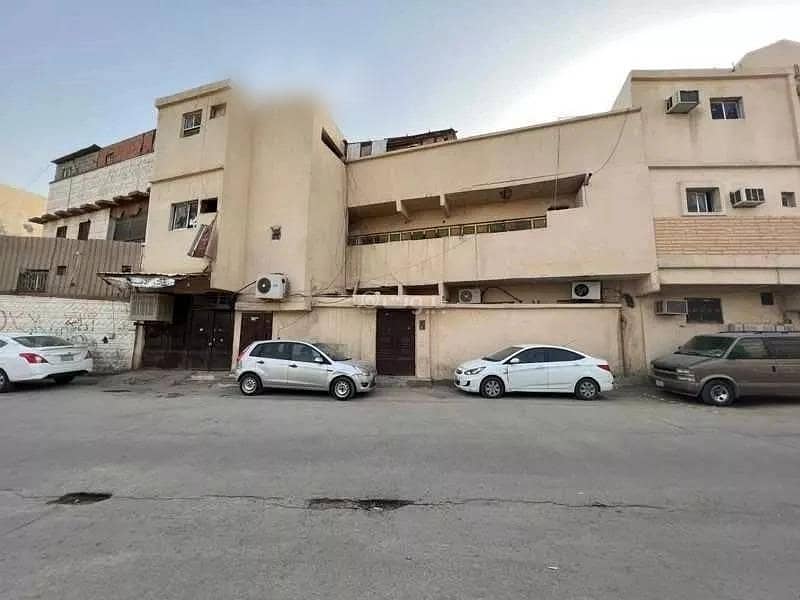 20 Rooms Building For Sale in Manfouhah Al Jadidah, Riyadh