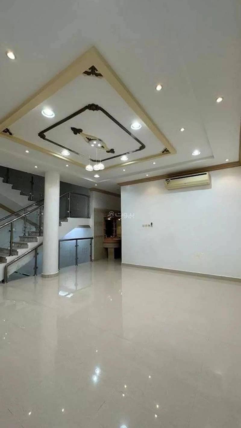 10 Room Villa For Sale - Al Yasmin, Riyadh