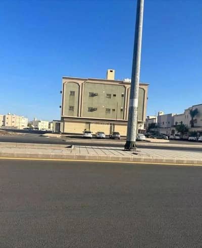 11 Bedroom Commercial Building for Sale in Madina, Al Madinah Region - Building For Sale in Beni Bayadah, Al Madinah