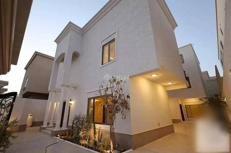 9 Rooms Villa For Sale In  Al Nahdah, Al Dammam