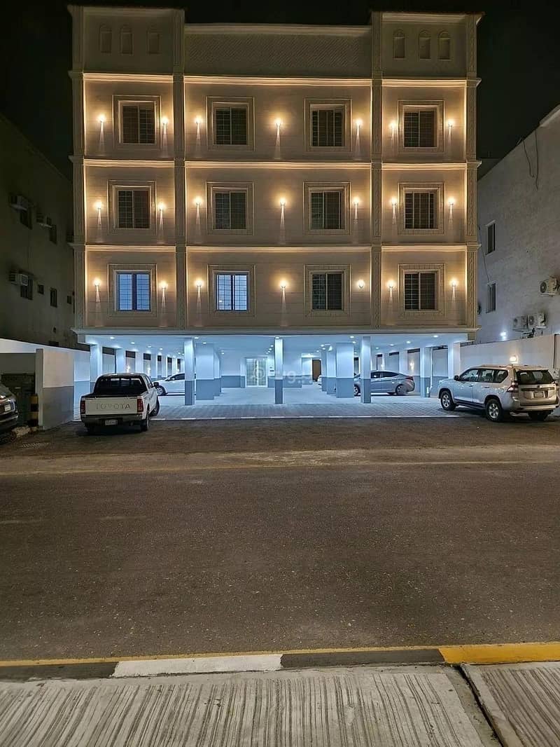 5-Room Apartment For Sale in Badr, Al-Dammam