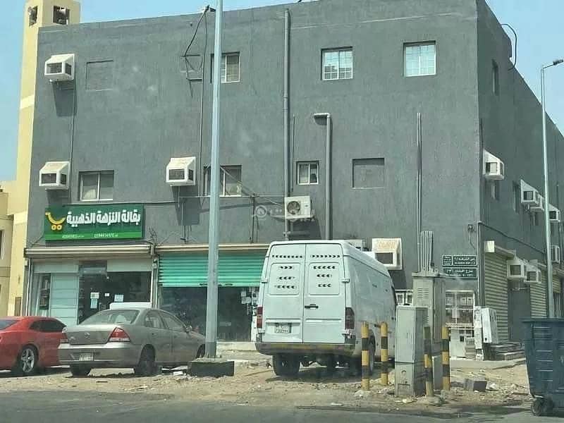 20-Room Building For Sale in Al Nuzhah, Jeddah