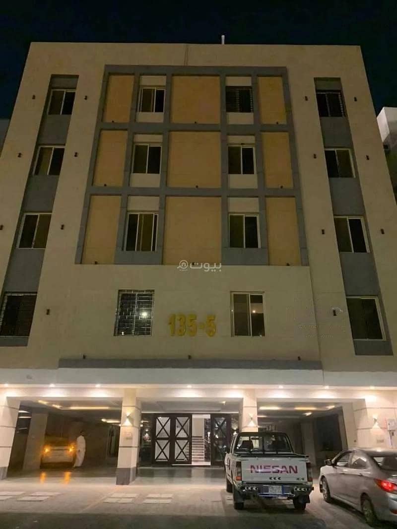 5 Room Apartment For Rent in Al Wahah, Jeddah