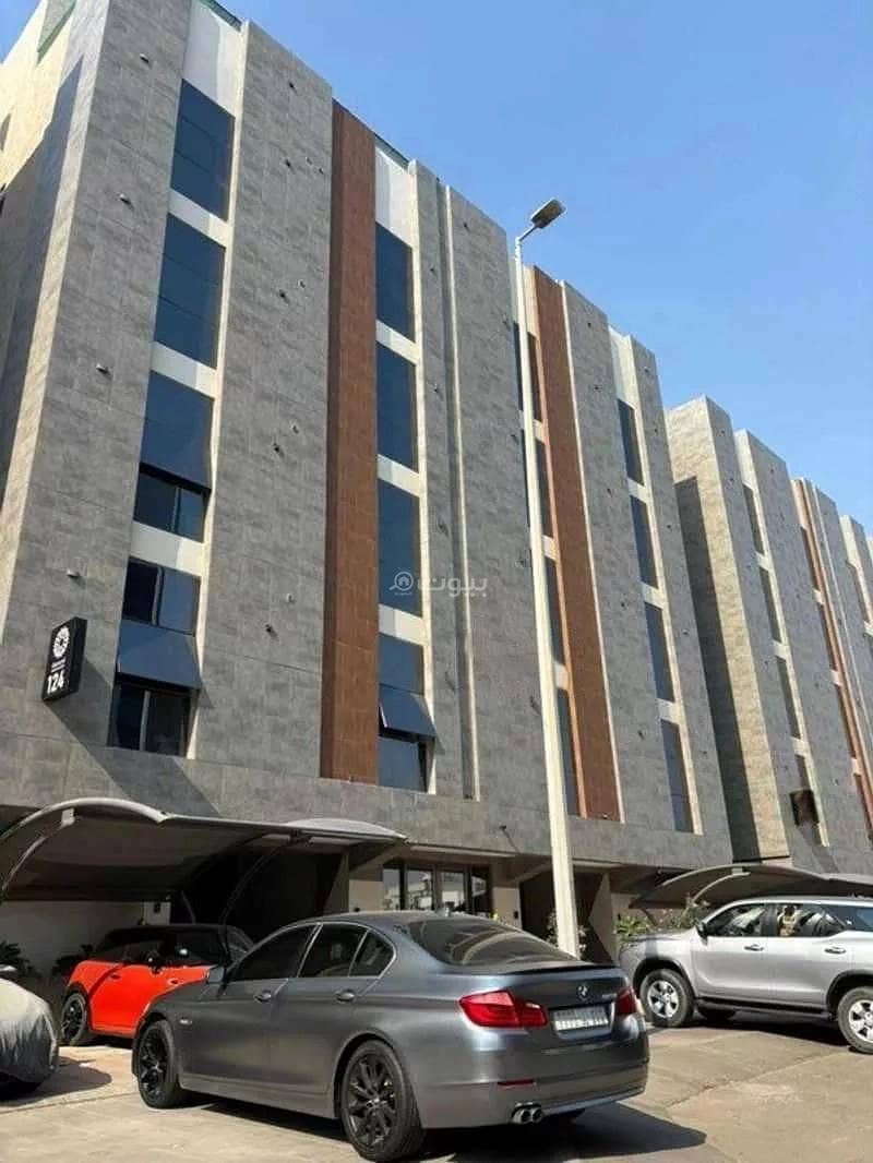 4-Room Apartment For Rent in Al Sowari, North Jeddah