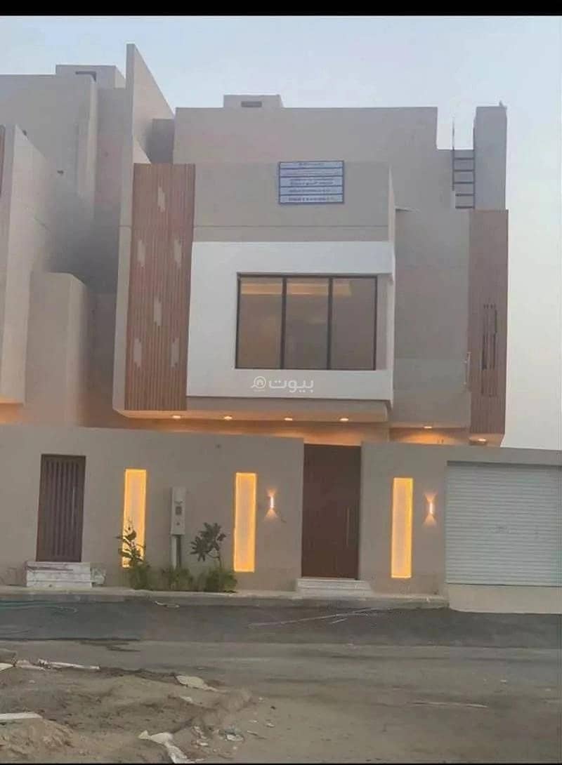 6 Room Villa For Sale on Abdul Rahman Siraj Street, Jeddah