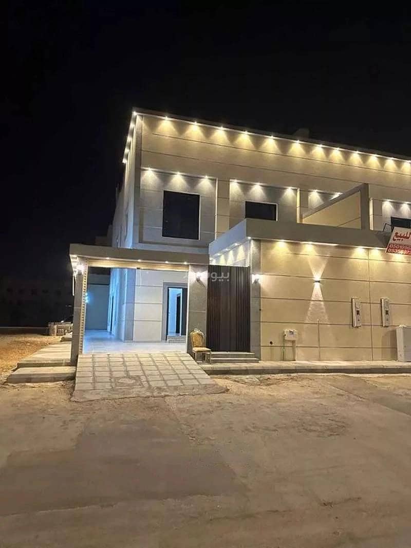9 Rooms Villa For Sale in Badr, Riyadh