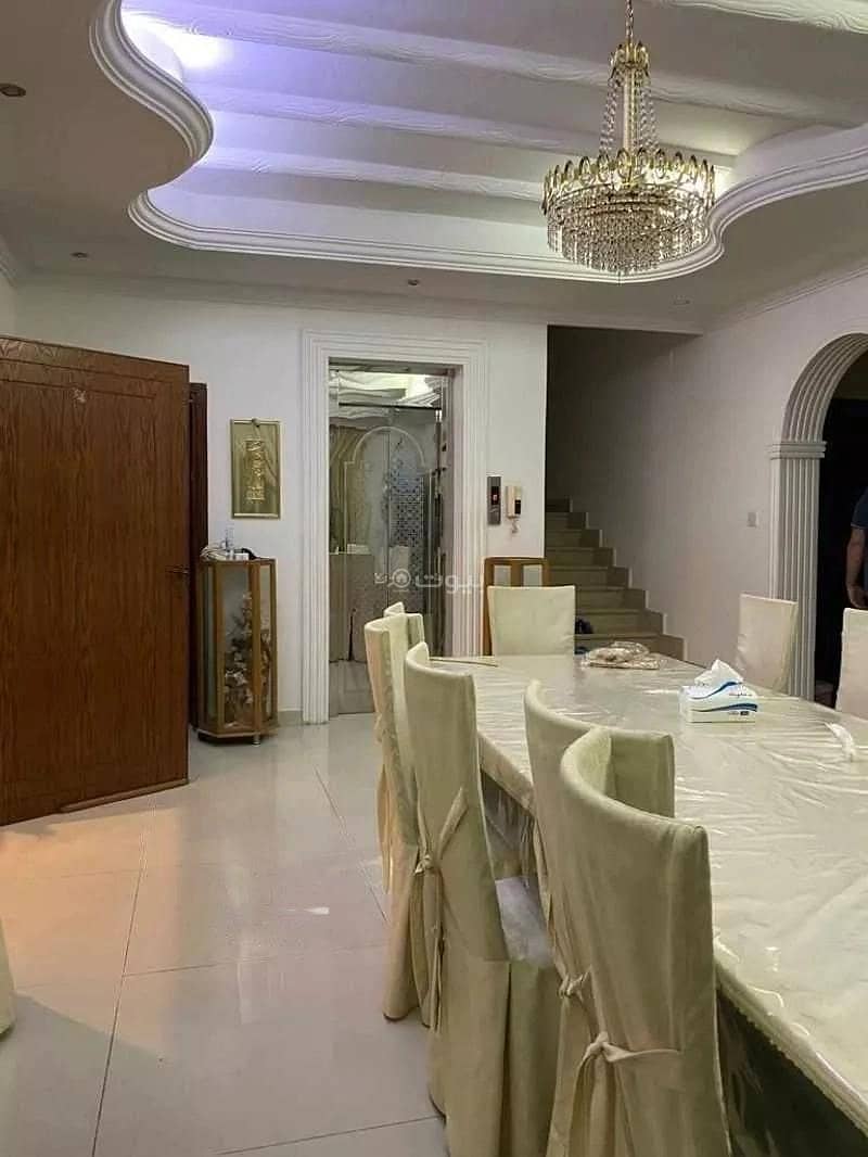 6 Room Villa For Sale in Al Muhammadiyah, Jeddah