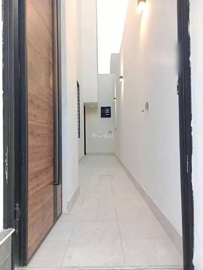 4 Bedroom Floor for Rent in Riyadh, Riyadh Region - Floor for Rent on Tabah Street, Riyadh