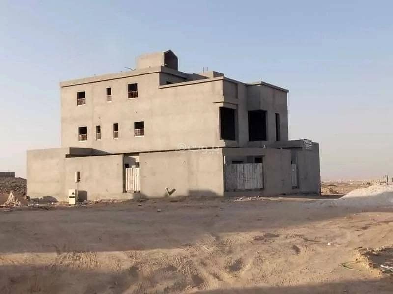 10 Rooms Villa For Sale on Dahiat Namar, Riyadh