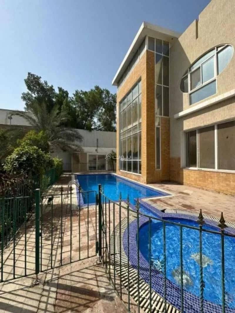 Villa For Sale in Al Hamra, Dammam