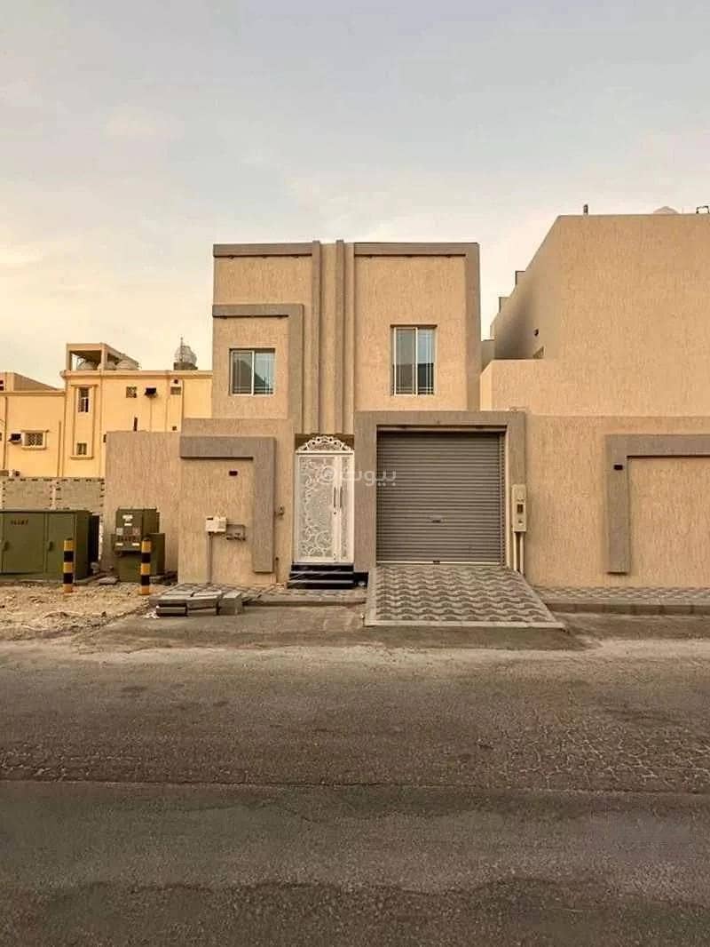 Villa For Sale in Al Manar, Al Dammam