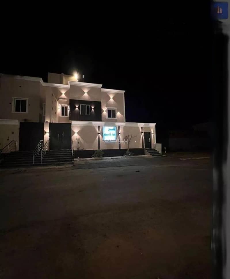 8 Rooms Villa For Sale - Al Zumorrud, Jeddah