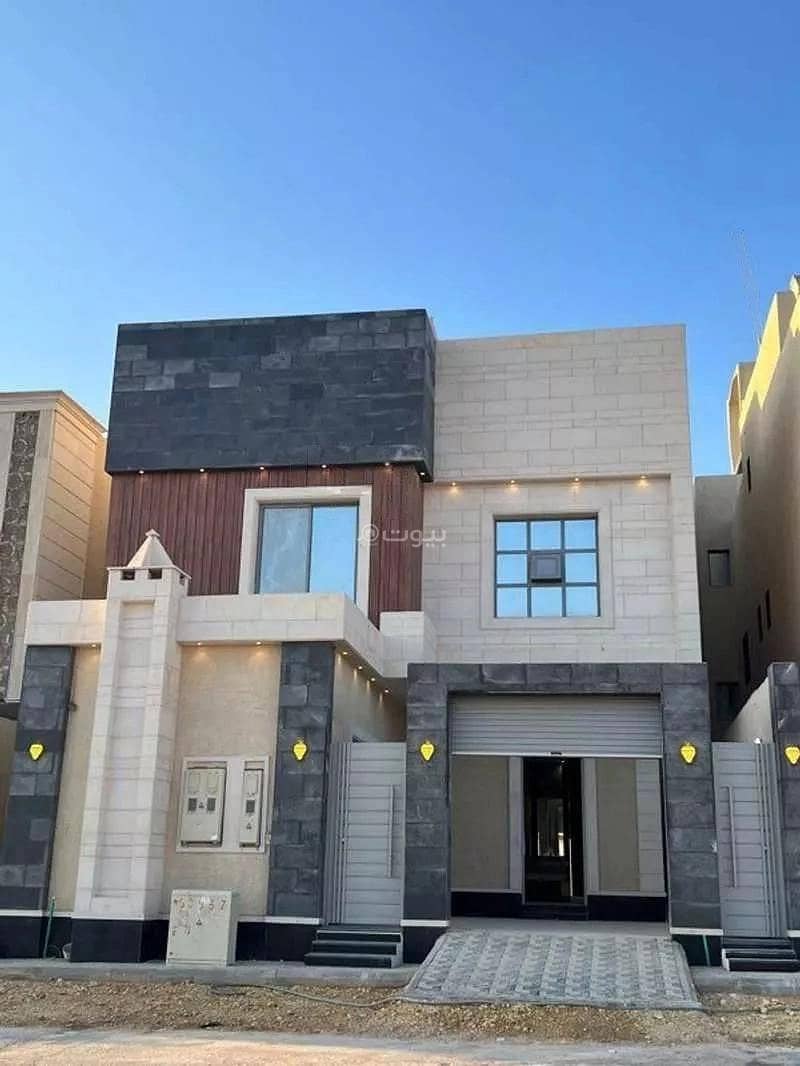 8 Rooms Villa For Sale, Al Riyadh