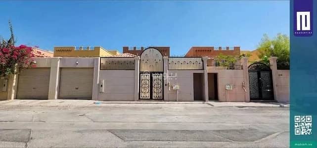 4 Bedroom Villa for Sale in Dammam, Eastern Region - 4 Rooms Villa For Sale in Al Shatea Al Gharbi, Al Khobar