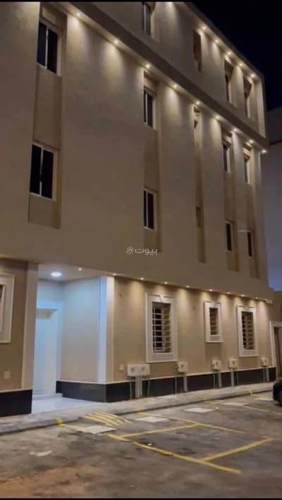 7 Bedroom Flat for Sale in Riyadh, Riyadh Region - Apartment For Sale on 30 Street, Riyadh