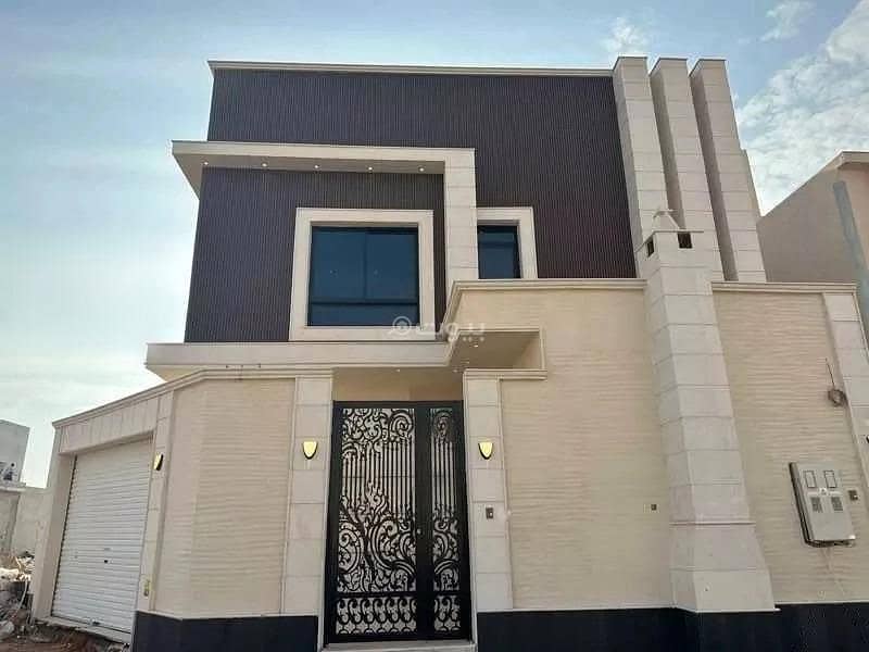 Villa For Sale in Al Janaderiyah, Riyadh