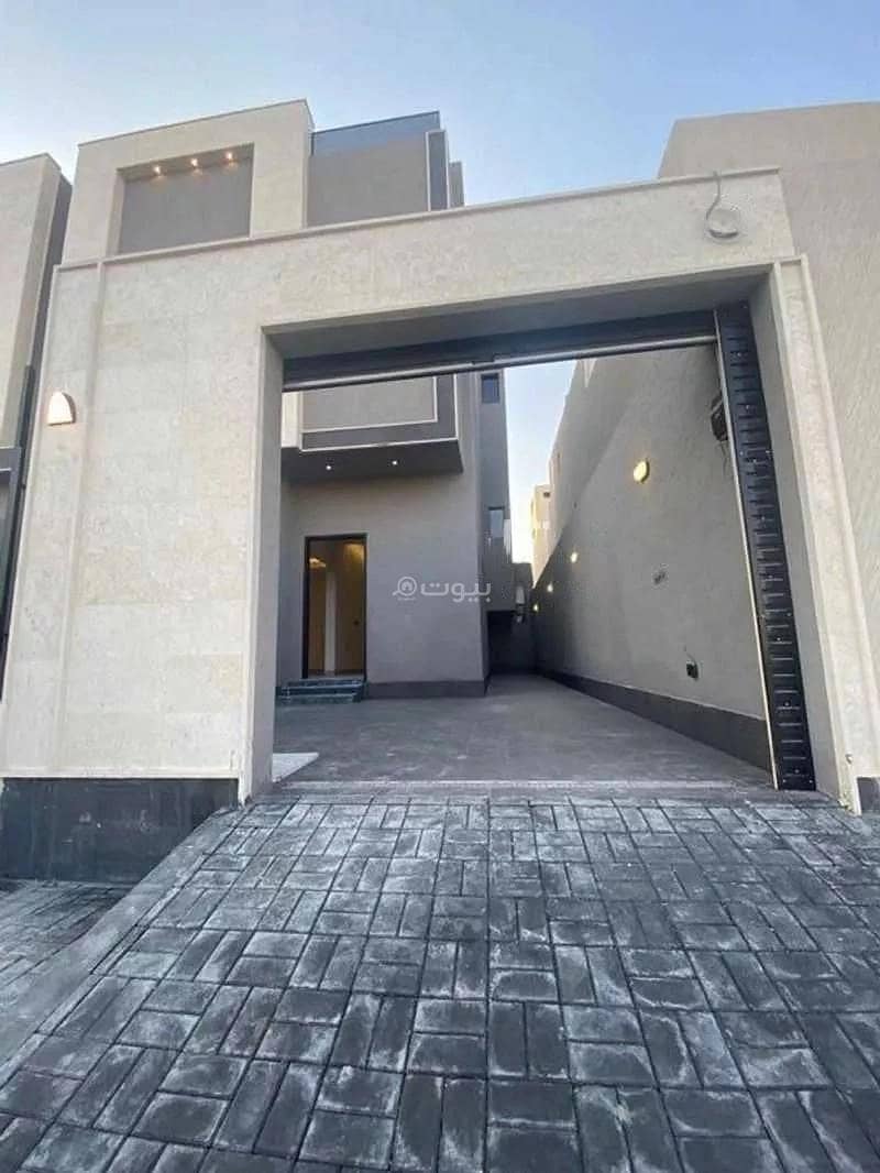 5 Rooms Villa For Sale, Street 15, Riyadh