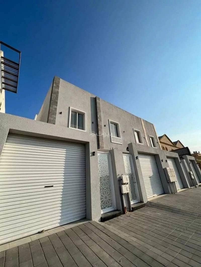 4 Bedroom Villa For Sale in Al Nawras, Al Dammam