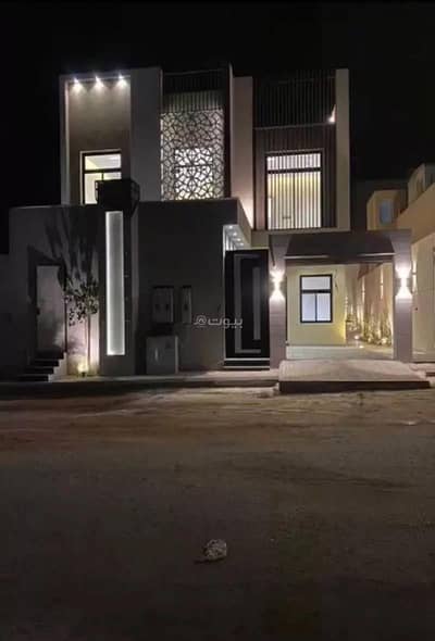 11 Bedroom Villa for Sale in Riyadh, Riyadh Region - 12 Rooms Villa For Sale, Al Bayan Neighborhood, Al Riyadh