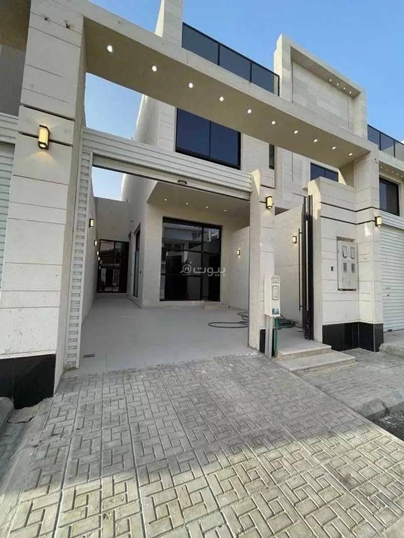 4 Rooms House For Sale in Al Munsiyah, Riyadh