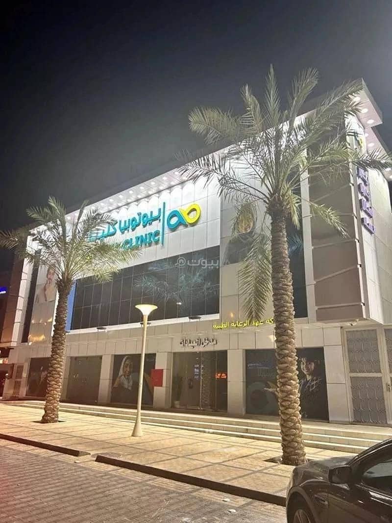 Commercial building in Salah Al Din, North Riyadh at 24,000,000 - 1 ...