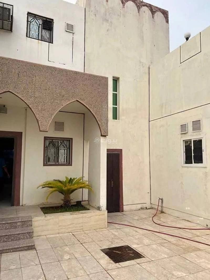 Villa For Sale in Al Malak Fahd, Mecca