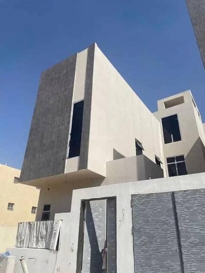 7 Bedroom Villa for Sale in Riyadh, Riyadh Region - Villa For Sale in Al Mahdiyah, Riyadh