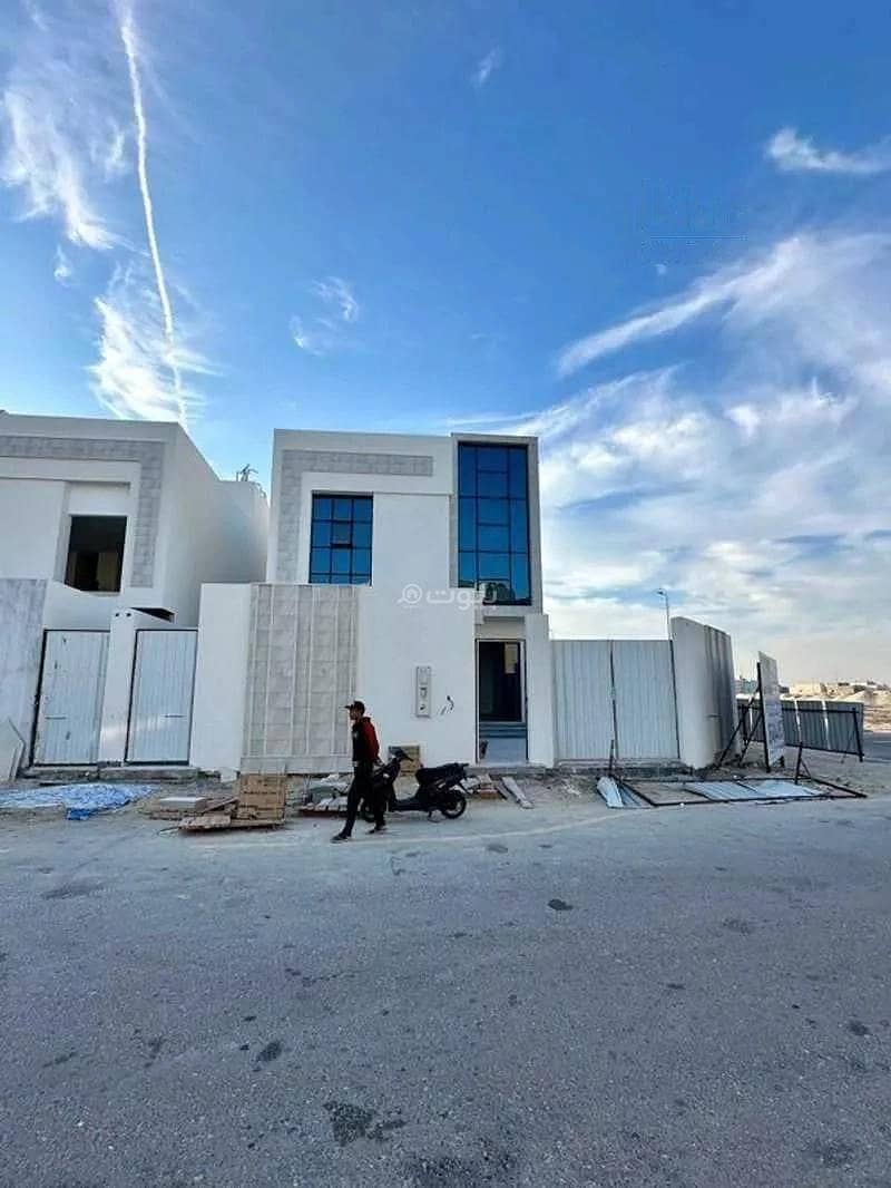 Villa For Sale on Al Bahar, Al Khobar