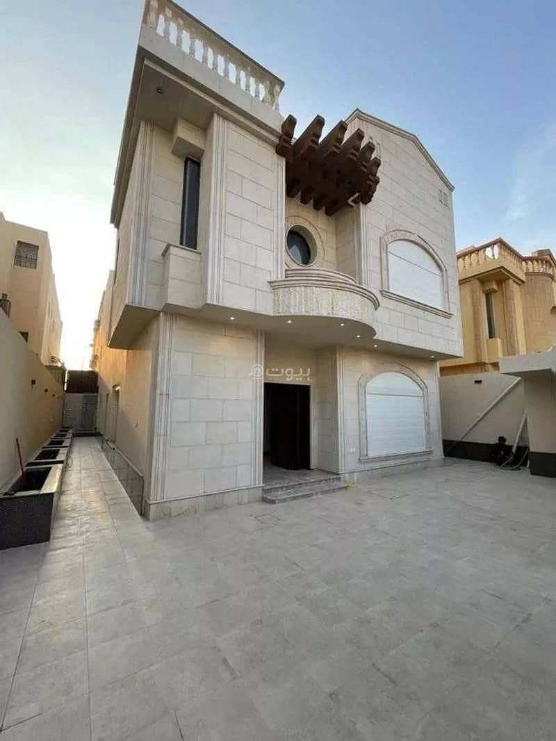 4 Rooms Villa For Sale, Street 15, Riyadh